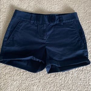 Vineyard Vines women’s shorts